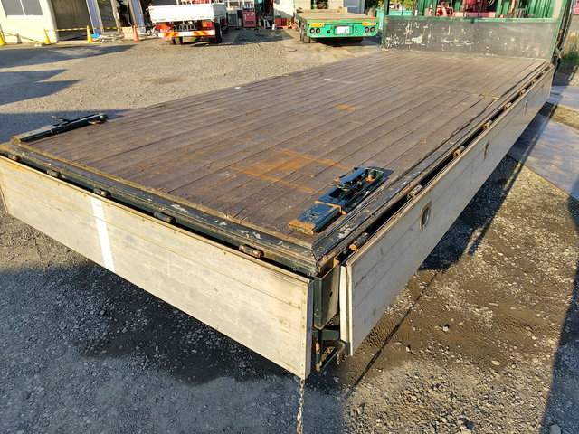 日野レンジャーユニック4段中型（4t）[写真13]