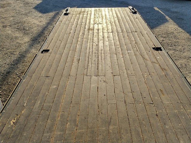 日野レンジャーユニック4段中型（4t）[写真14]