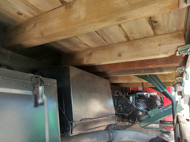 日野レンジャーユニック4段中型（4t）[写真22]