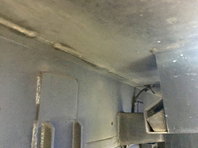 いすゞエルフパッカー車（塵芥車）小型（2t・3t）[写真26]