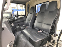 いすゞエルフパッカー車（塵芥車）小型（2t・3t）[写真33]