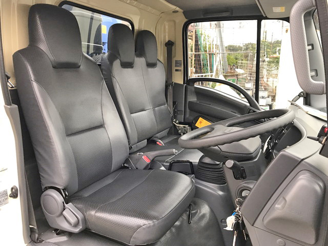 いすゞエルフパッカー車（塵芥車）小型（2t・3t）[写真34]