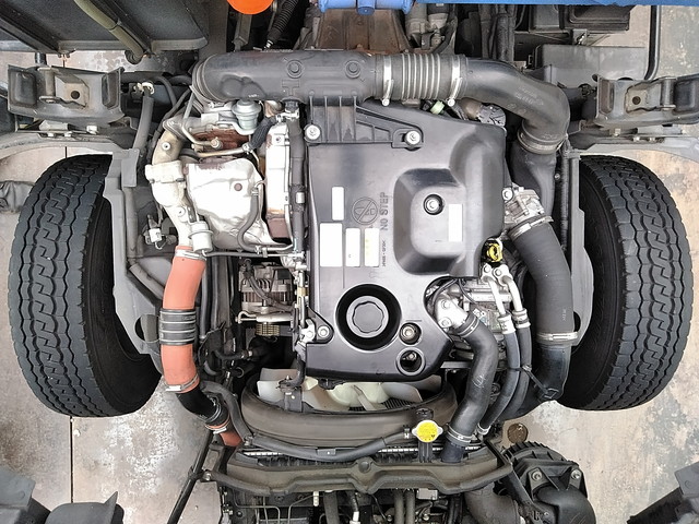 いすゞエルフパッカー車（塵芥車）小型（2t・3t）[写真24]