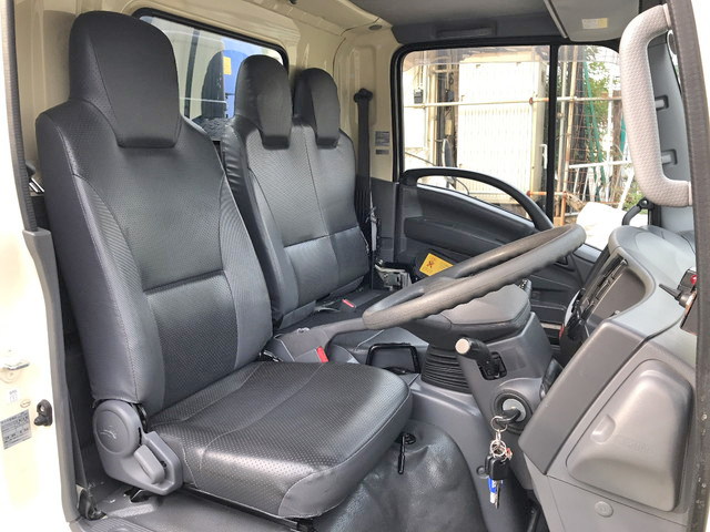 いすゞエルフパッカー車（塵芥車）小型（2t・3t）[写真29]