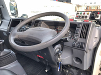 いすゞエルフパッカー車（塵芥車）小型（2t・3t）[写真31]