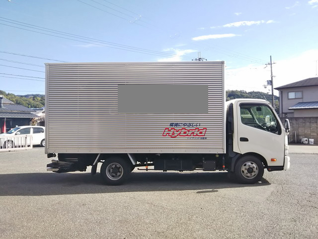日野デュトロアルミバン小型（2t・3t）[写真07]