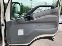 日野デュトロ冷凍車（冷蔵車）小型（2t・3t）[写真31]