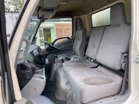 日野デュトロ冷凍車（冷蔵車）小型（2t・3t）[写真33]