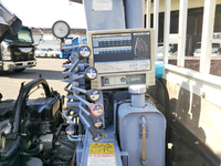 三菱ふそうキャンタークレーン3段小型（2t・3t）[写真19]