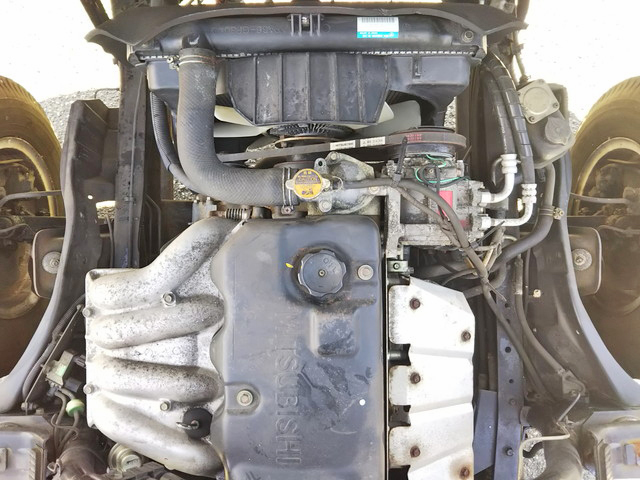 三菱ふそうキャンタークレーン3段小型（2t・3t）[写真29]