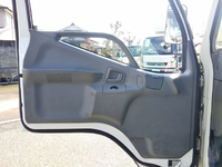 三菱ふそうキャンタークレーン3段小型（2t・3t）[写真30]