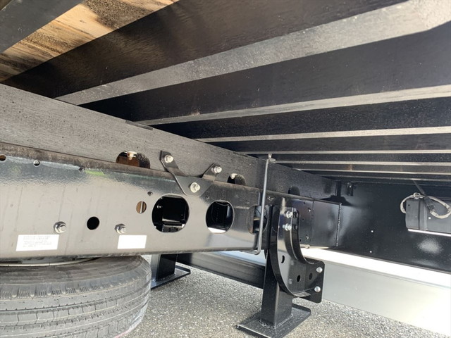 三菱ふそうファイターセルフクレーン4段中型（4t）[写真14]