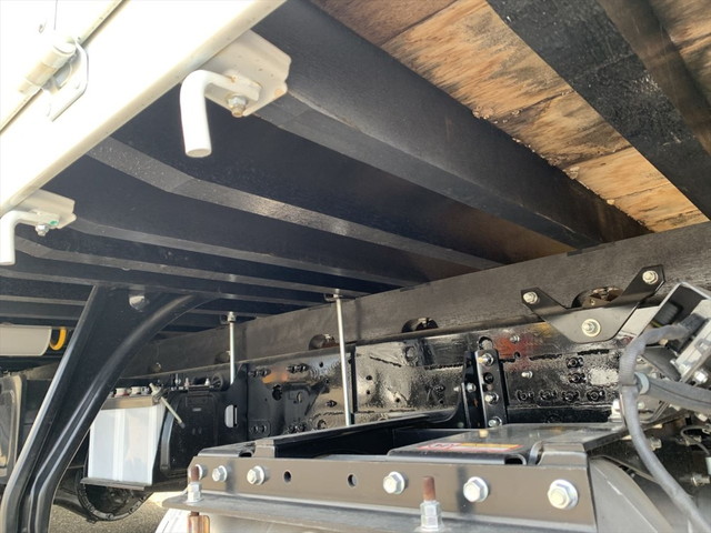 三菱ふそうファイターセルフクレーン4段中型（4t）[写真17]