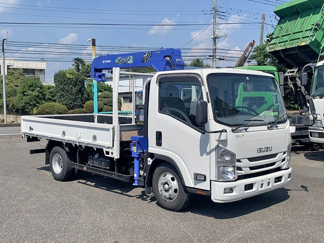 いすゞエルフクレーン4段小型（2t・3t）[写真02]