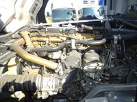 三菱ふそうスーパーグレートアルミウイング大型（10t）[写真13]