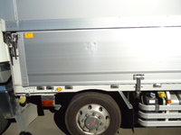 三菱ふそうスーパーグレートアルミウイング大型（10t）[写真17]