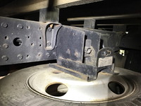 三菱ふそうキャンター平ボディ小型（2t・3t）[写真15]