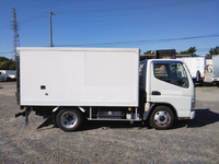 三菱ふそうキャンター冷凍車（冷蔵車）小型（2t・3t）[写真07]