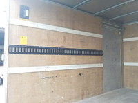 三菱ふそうキャンターアルミバン小型（2t・3t）[写真14]