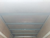 三菱ふそうキャンターアルミバン小型（2t・3t）[写真16]