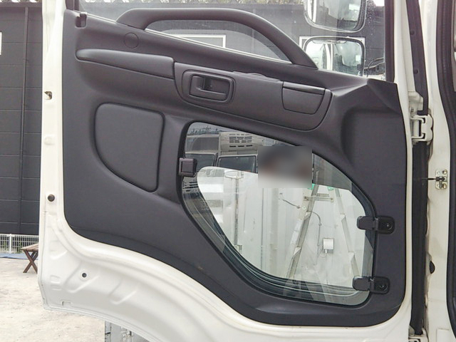 日野プロフィアトレーラーヘッド（トラクターヘッド）大型（10t）[写真27]