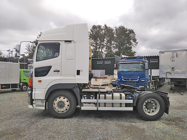 日野プロフィアトレーラーヘッド（トラクターヘッド）大型（10t）[写真06]