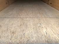 三菱ふそうキャンターアルミバン小型（2t・3t）[写真15]