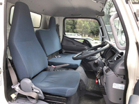 三菱ふそうキャンターアルミバン小型（2t・3t）[写真31]