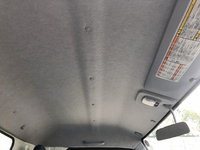 三菱ふそうキャンターアルミバン小型（2t・3t）[写真35]