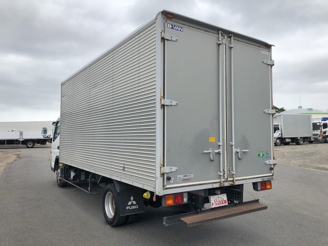 三菱ふそうキャンターアルミバン小型（2t・3t）[写真04]