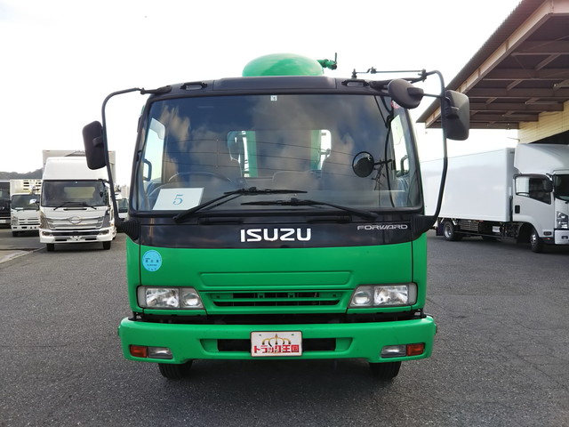 いすゞフォワード汚泥吸引車中型（4t）[写真09]