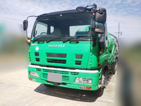 いすゞギガ汚泥吸引車大型（10t）[写真02]