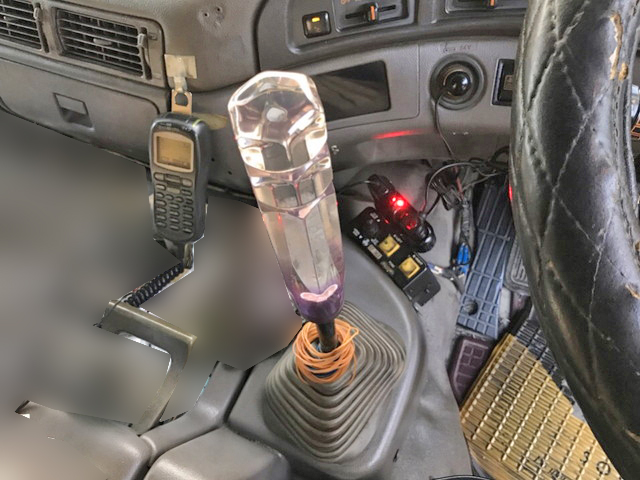 日野プロフィアダンプ大型（10t）[写真21]