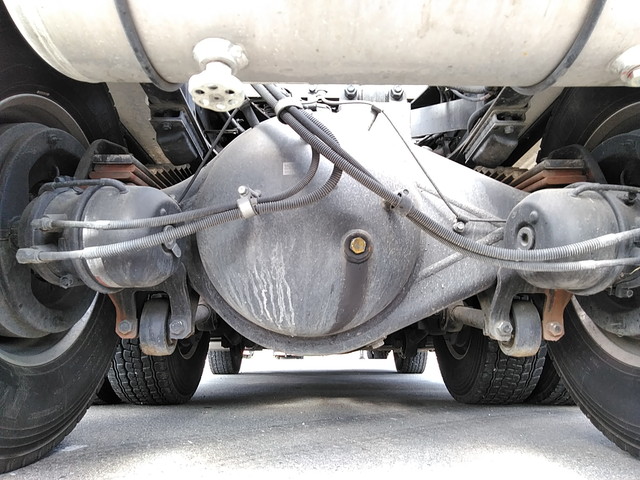 三菱ふそうスーパーグレートトレーラーヘッド（トラクターヘッド）大型（10t）[写真15]