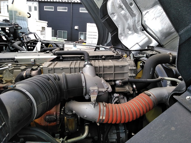 三菱ふそうスーパーグレートトレーラーヘッド（トラクターヘッド）大型（10t）[写真20]