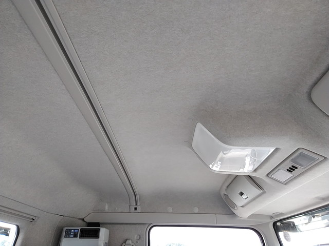 三菱ふそうスーパーグレートトレーラーヘッド（トラクターヘッド）大型（10t）[写真23]