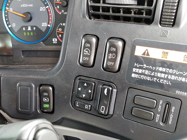 三菱ふそうスーパーグレートトレーラーヘッド（トラクターヘッド）大型（10t）[写真29]