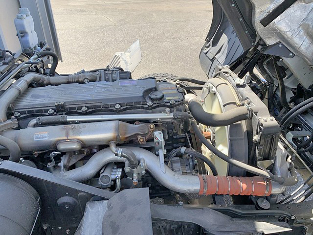 三菱ふそうファイターアルミウイング中型（4t）[写真17]