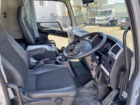 三菱ふそうファイターアルミウイング中型（4t）[写真19]