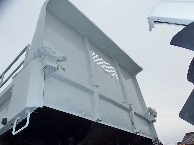 いすゞフォワードダンプ中型（4t）[写真07]