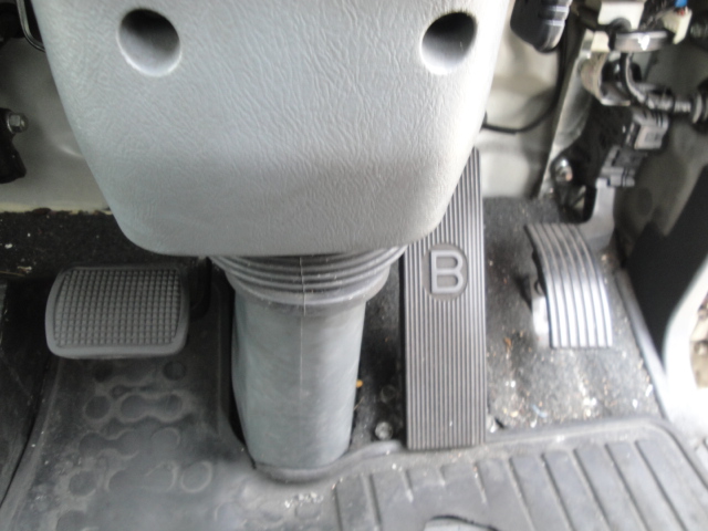 三菱ふそうファイターアルミウイング増トン（6t・8t）[写真20]