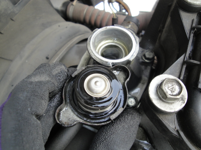 三菱ふそうファイターアルミウイング増トン（6t・8t）[写真28]