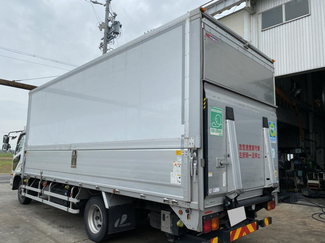 三菱ふそうファイターアルミウイング増トン（6t・8t）[写真03]