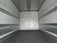 三菱ふそうファイターアルミウイング増トン（6t・8t）[写真05]