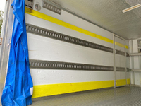 三菱ふそうキャンター冷凍車（冷蔵車）小型（2t・3t）[写真13]