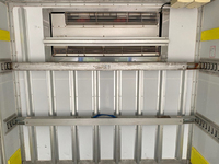 三菱ふそうキャンター冷凍車（冷蔵車）小型（2t・3t）[写真16]