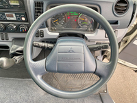 三菱ふそうキャンター冷凍車（冷蔵車）小型（2t・3t）[写真37]