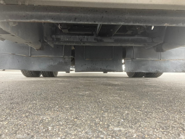 いすゞフォワードアルミウイング中型（4t）[写真16]