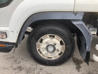 いすゞフォワードアルミウイング中型（4t）[写真17]