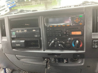 いすゞフォワードアルミウイング中型（4t）[写真22]